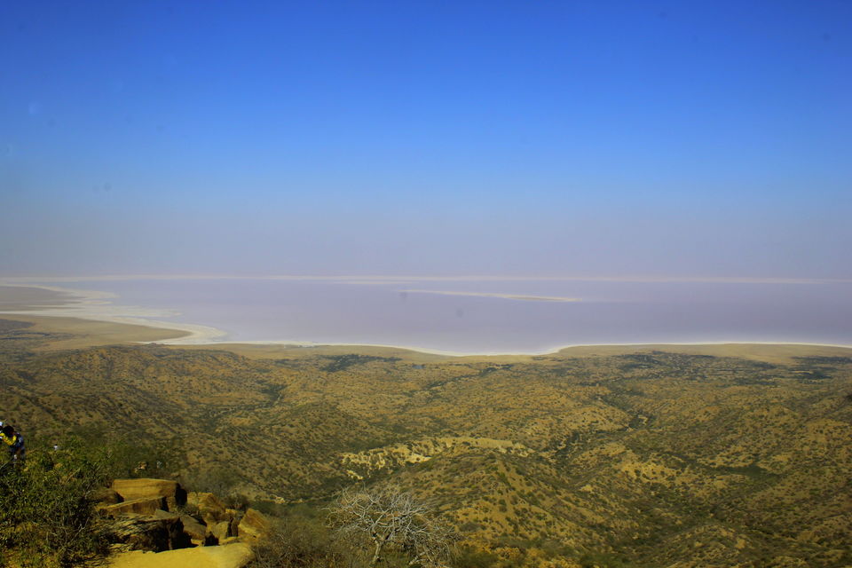 Photo of White Desert/Rann Of Kachchh, Kutch, Gujarat, India by Srinivas Murthy