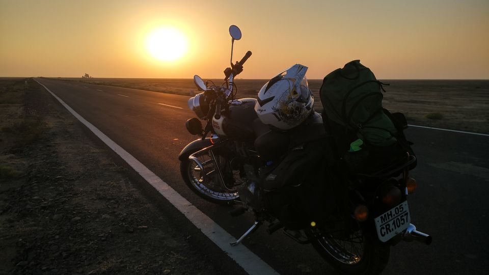Photo of Motorcycle Trip to Rann of Kutch 1/1 by Srinivas Murthy