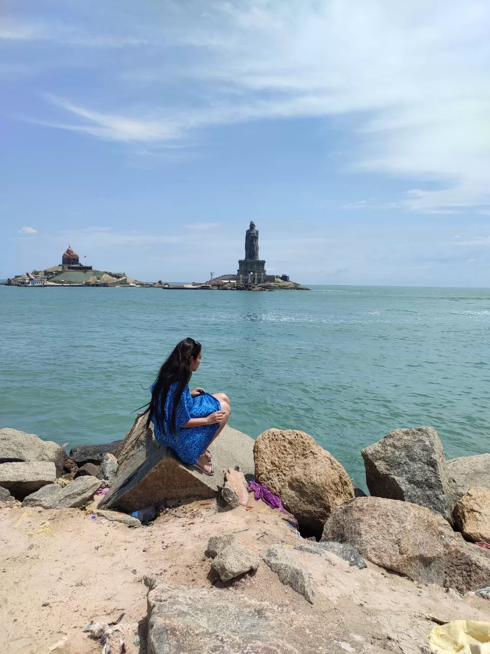 Photo of Vivekananda Rock Memorial, Kanyakumari, Tamil Nadu, India by Traveltemptationss 