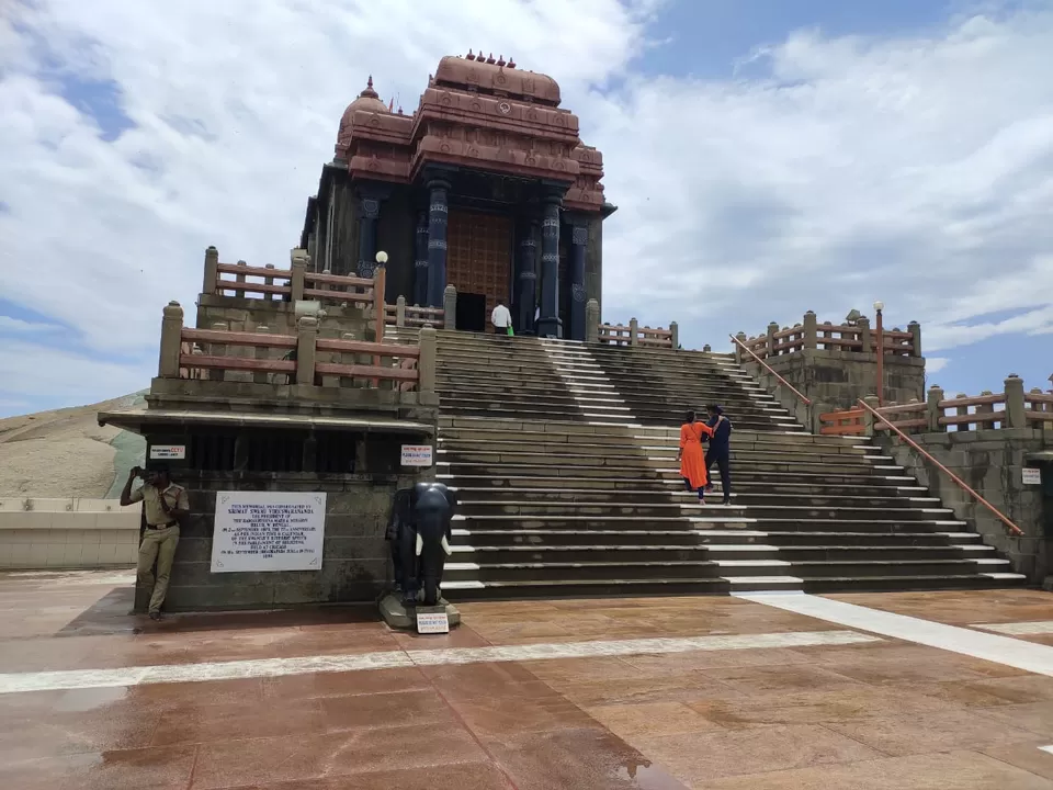 Photo of Vivekananda Rock Memorial, Kanyakumari, Tamil Nadu, India by Traveltemptationss 