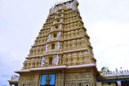 Photo of Sri Chamundeshwari Temple, Chamundi Hill Steps, Chamundi Hill, Mysuru, Karnataka, India by Nomadic Meteor