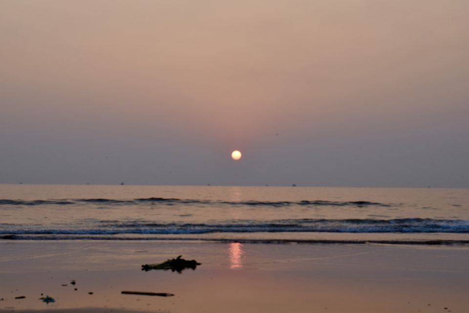 Photo of Velaneshwar, Maharashtra, India by Nomadic Meteor