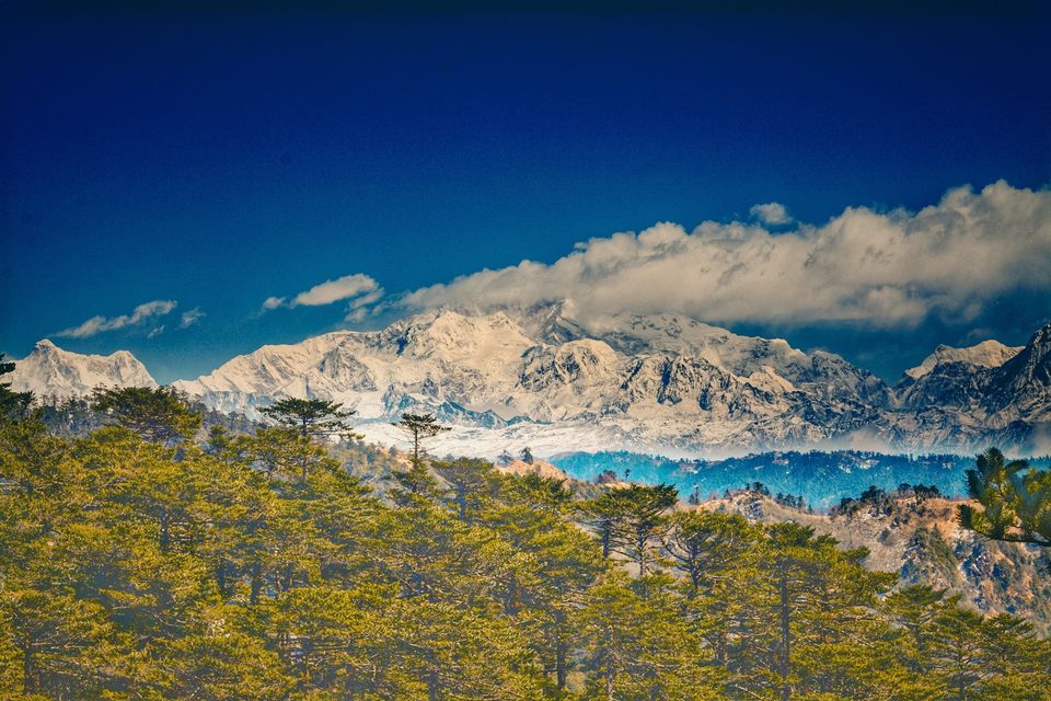 Photo of The Eastern Himalaya Range - Sandakphu Trek. 1/2 by Souvanik Goon