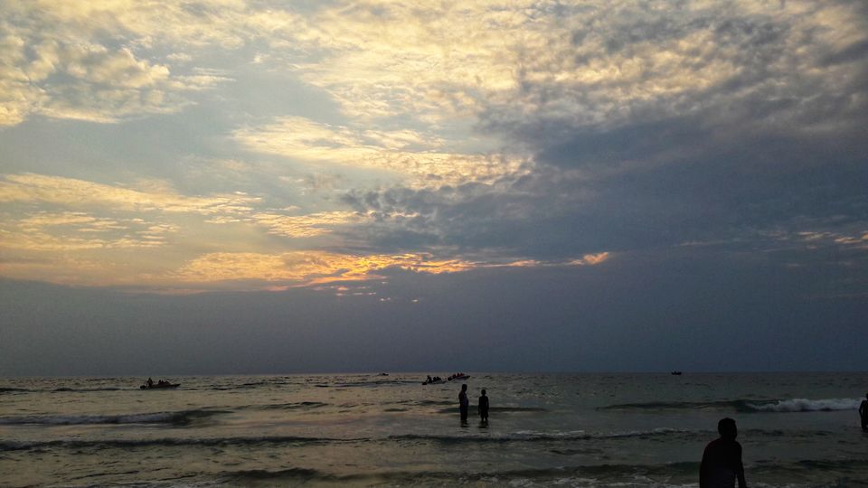 Photo of That's Why Kerala is called God's Own Country. by Souvanik Goon