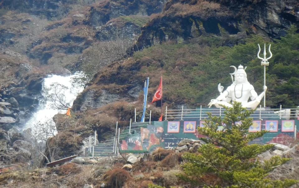 Photo of Baba Mandir, East Sikkim, Sikkim, India by Souvanik Goon