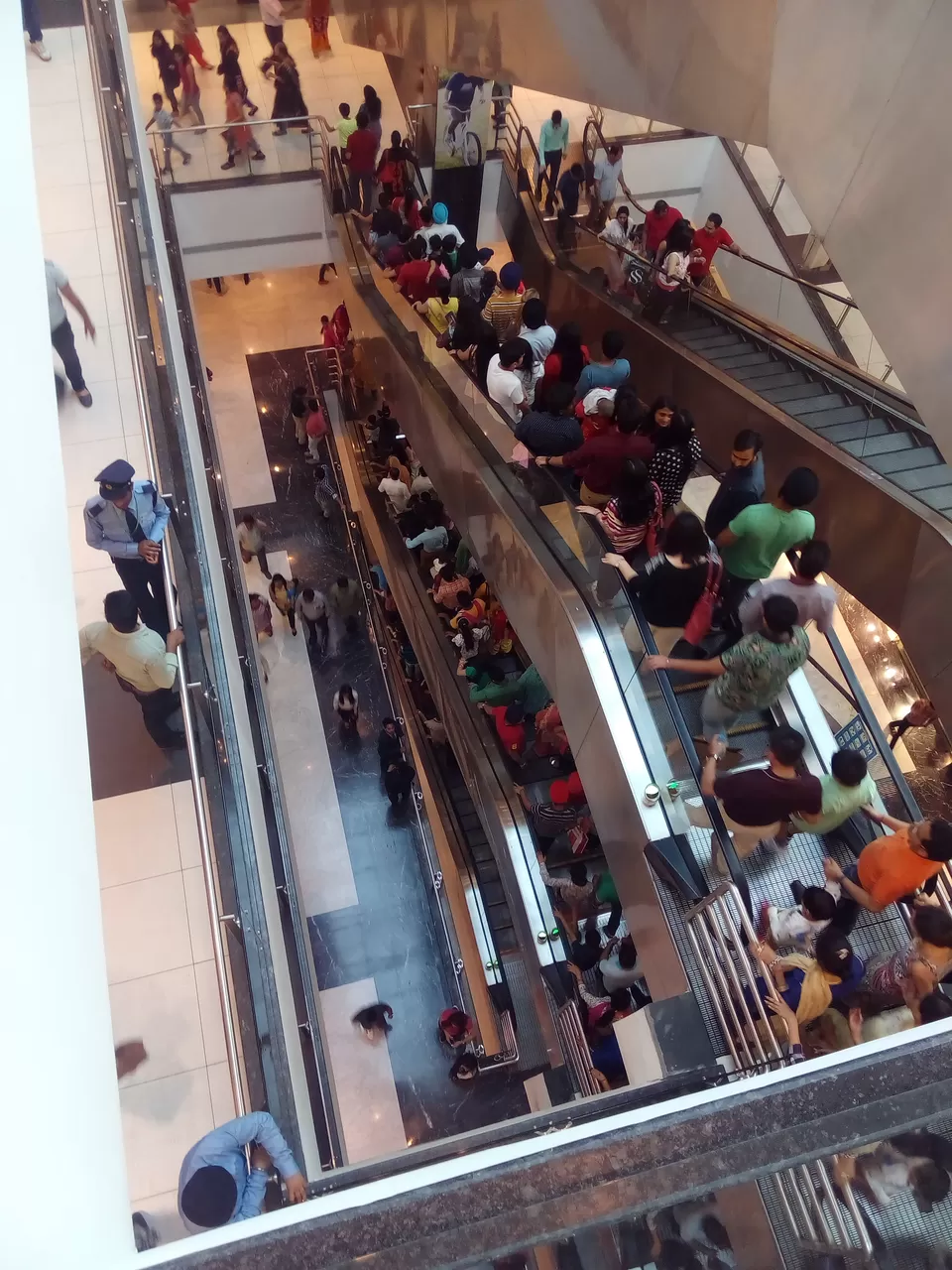 Photo of Elante Mall, Chandigarh, India by Aarush Tandon