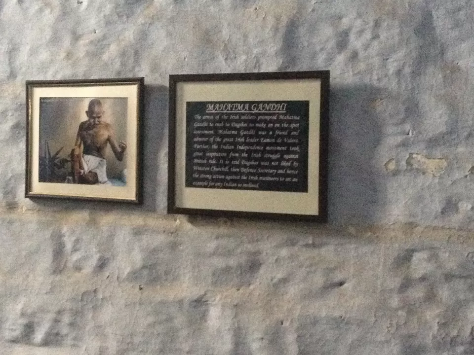 Photo of Grave Yard, Dagshai, Himachal Pradesh, India by Aarush Tandon