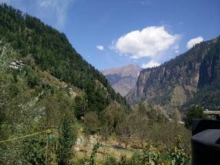 Photo of Solang Valley, Burwa, Himachal Pradesh, India by Aarush Tandon