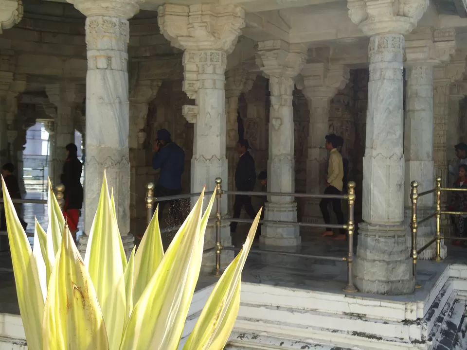 Photo of Dilwara Temples, Mount Abu, Rajasthan, India by Aarush Tandon