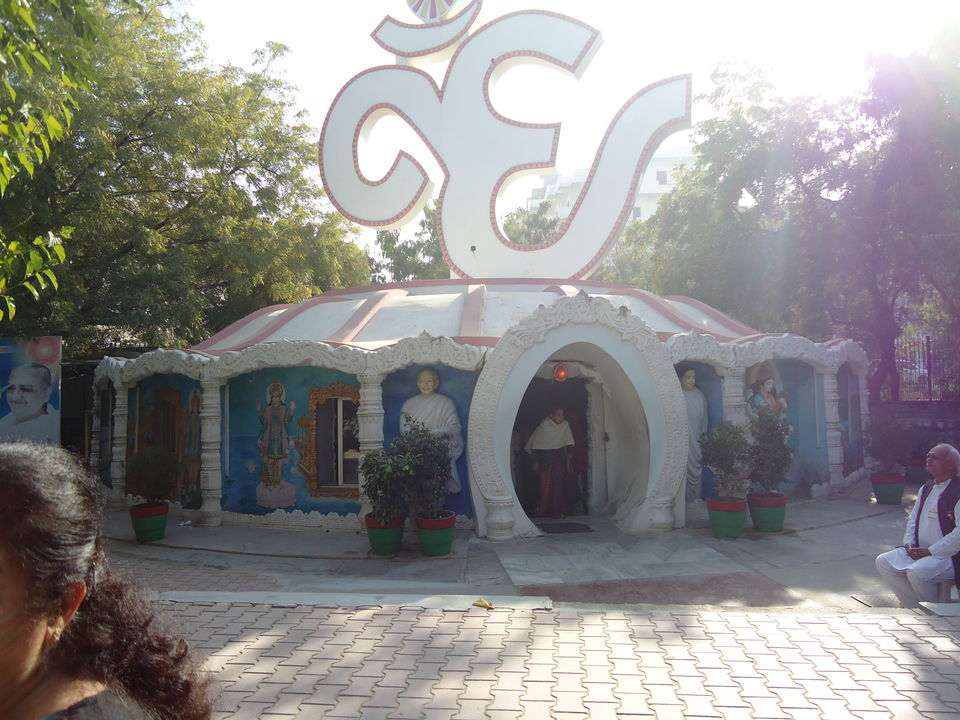 Photo of Om Shanti Bhawan - BrahmaKumaris Intl' Head Quarter, Mount Abu, Rajasthan, India by Aarush Tandon