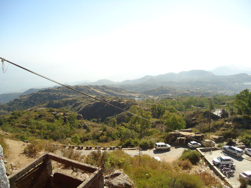 Photo of Guru Shikhar, Mount Abu, Rajasthan, India by Aarush Tandon