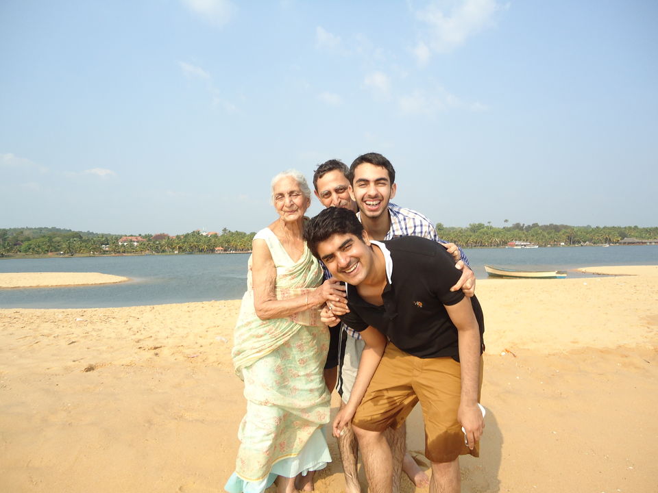 Photo of Estuary Island : Riding In A Movie 24/34 by Aarush Tandon