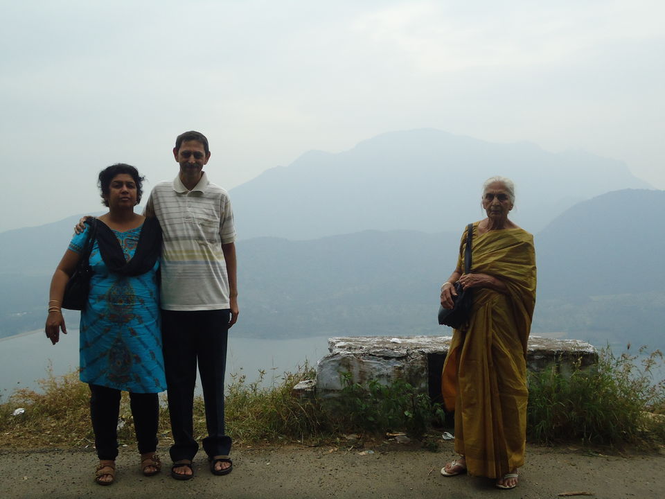 Photo of Mattupetty Lake, Kannan Devan Hills, Kerala, India by Aarush Tandon