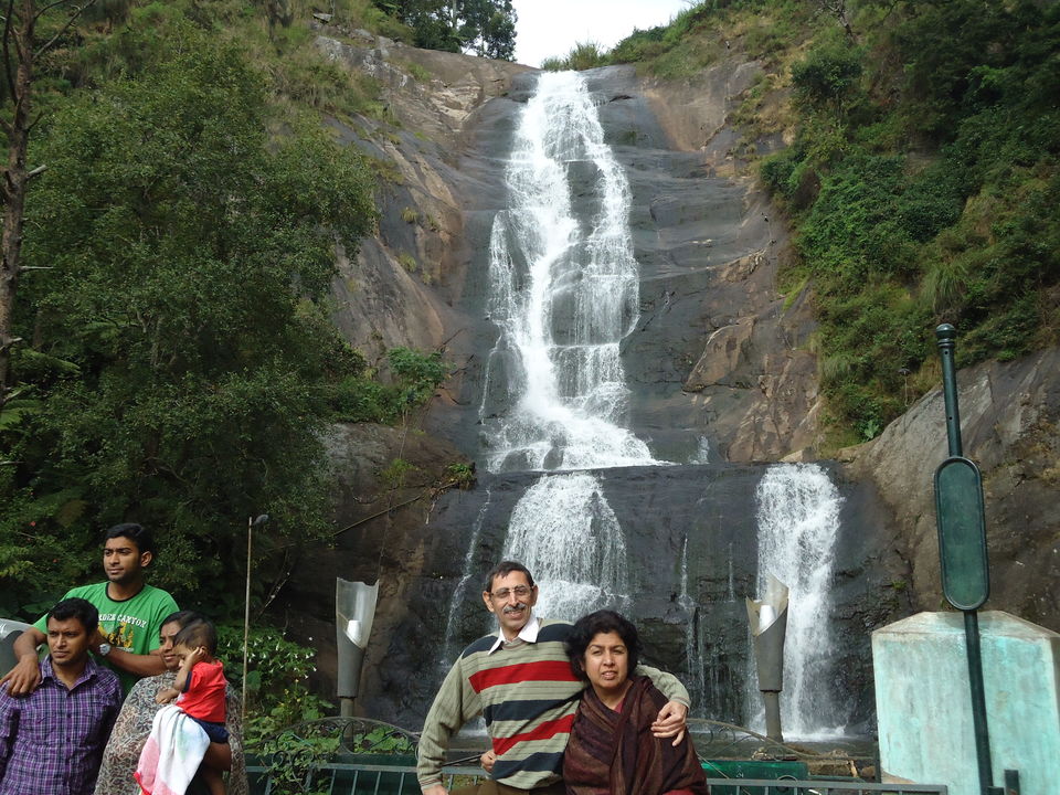 Photo of Mattupetty Lake, Kannan Devan Hills, Kerala, India by Aarush Tandon