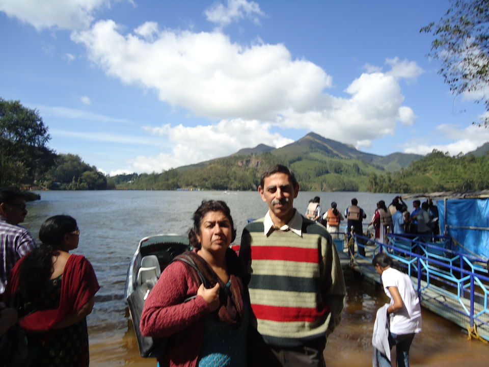 Photo of Mattupetty Lake, Kannan Devan Hills, Kerala, India by Aarush Tandon
