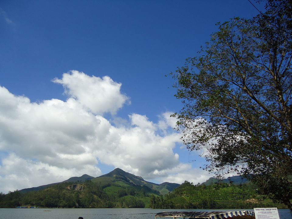 Photo of Mattupetty Lake, Kannan Devan Hills, Kerala, India by Aarush Tandon