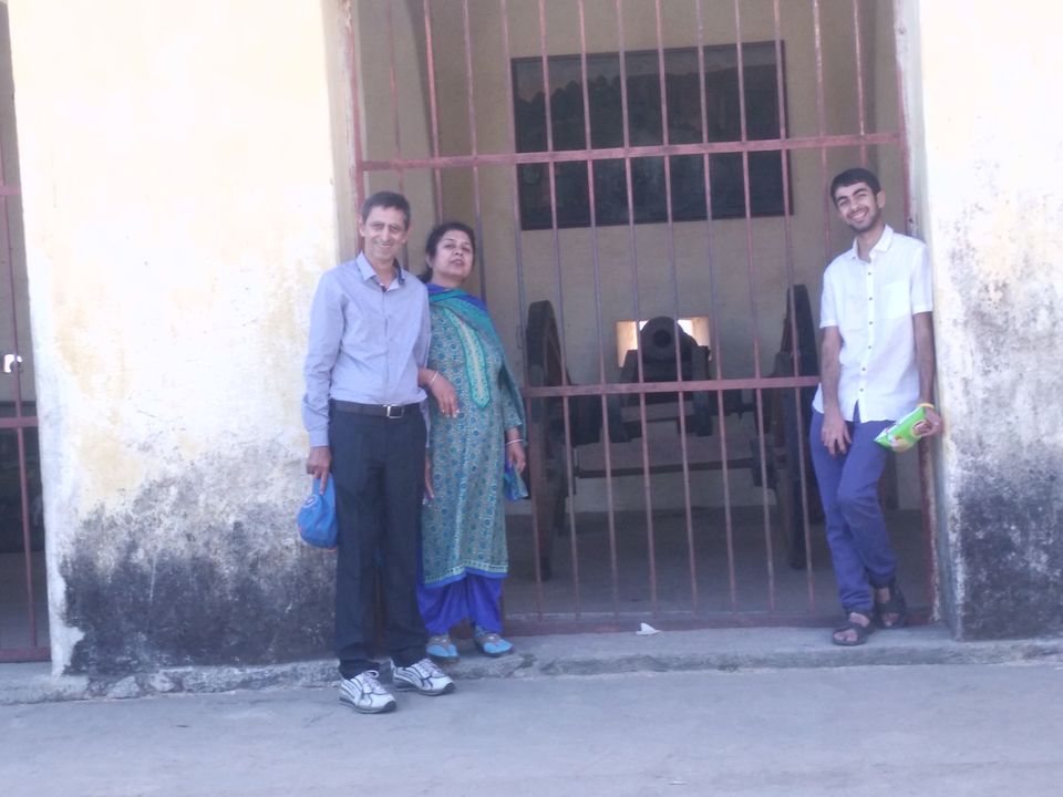 Photo of 6 reasons why you should always hire a little one as your guide 1/3 by Aarush Tandon