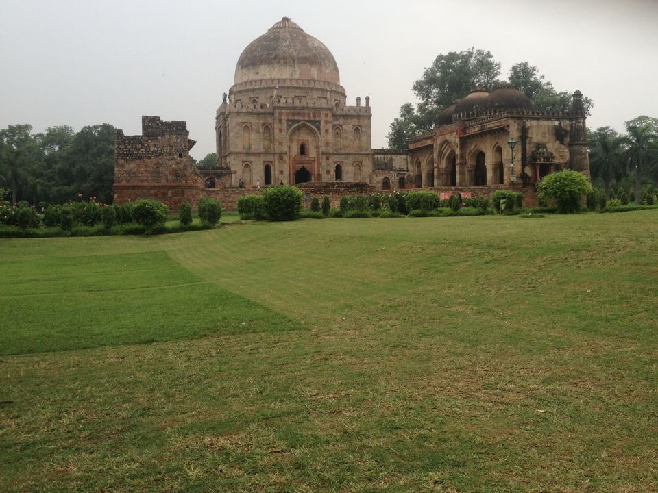 Photo of Lodi Garden, Lodhi Road, New Delhi, Delhi, India by Aarush Tandon