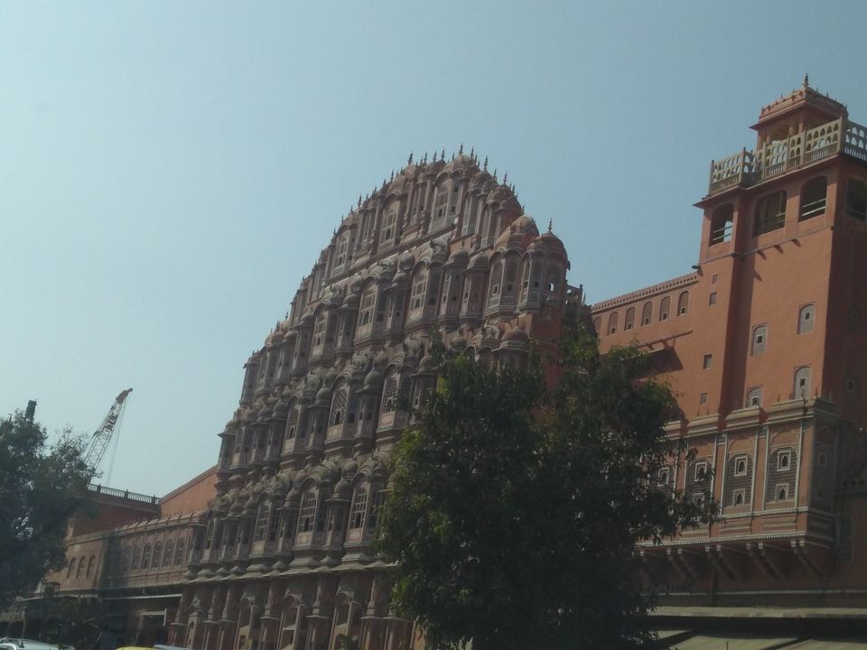 Photo of Hawa Mahal, Hawa Mahal Road, Badi Choupad, Jaipur, Rajasthan, India by Aarush Tandon