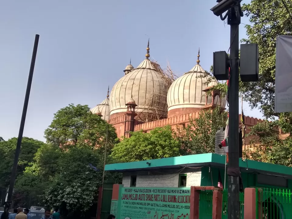 Photo of Jama Masjid, Meena Bazaar, Jama Masjid, Chandni Chowk, New Delhi, Delhi, India by Aarush Tandon