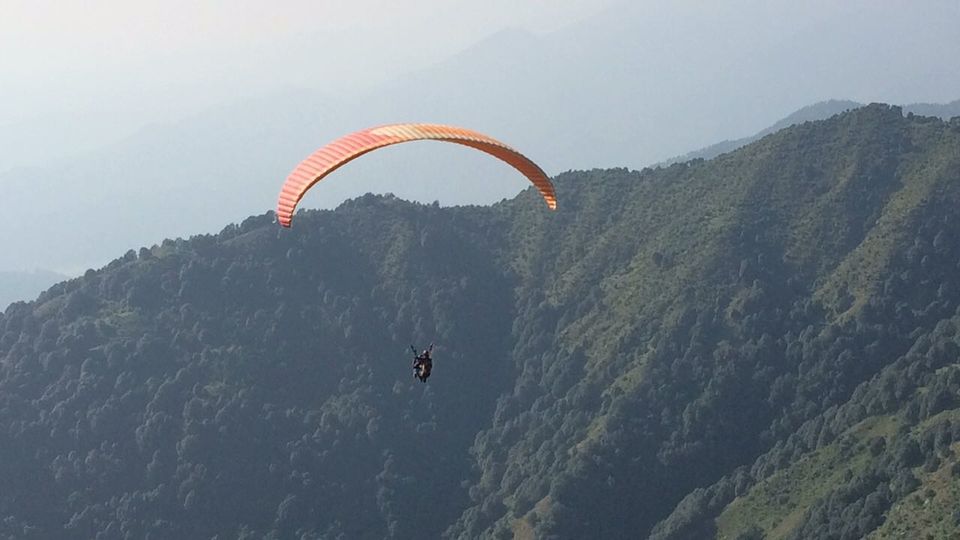 Photo of Bir Billing Takeoff, Biling, Himachal Pradesh by Aarush Tandon