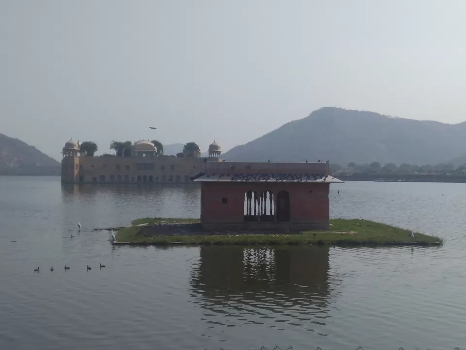 Photo of Jal Mahal, Amer, Jaipur, Rajasthan, India by Aarush Tandon