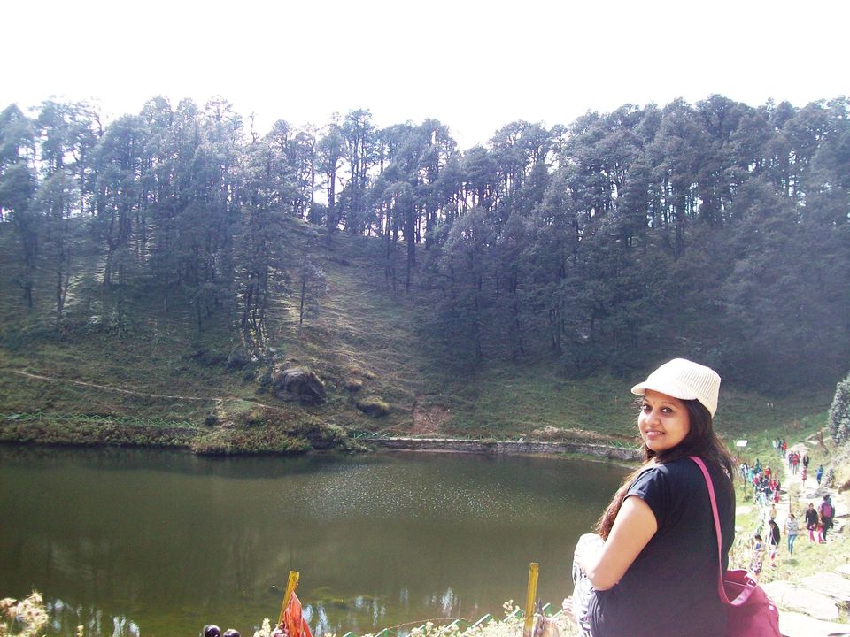 Photo of Tirthan Valley: A sneak peek into the trails of Jalori Pass, Serloskar Lake and Gahidhar Falls. by Priyanka Bansal