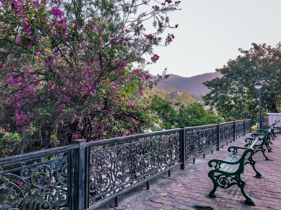 Photo of Ram Jhula, Ram Jhula, Swarg Ashram, Rishikesh, Uttarakhand, India by Mrigakshi Chetia
