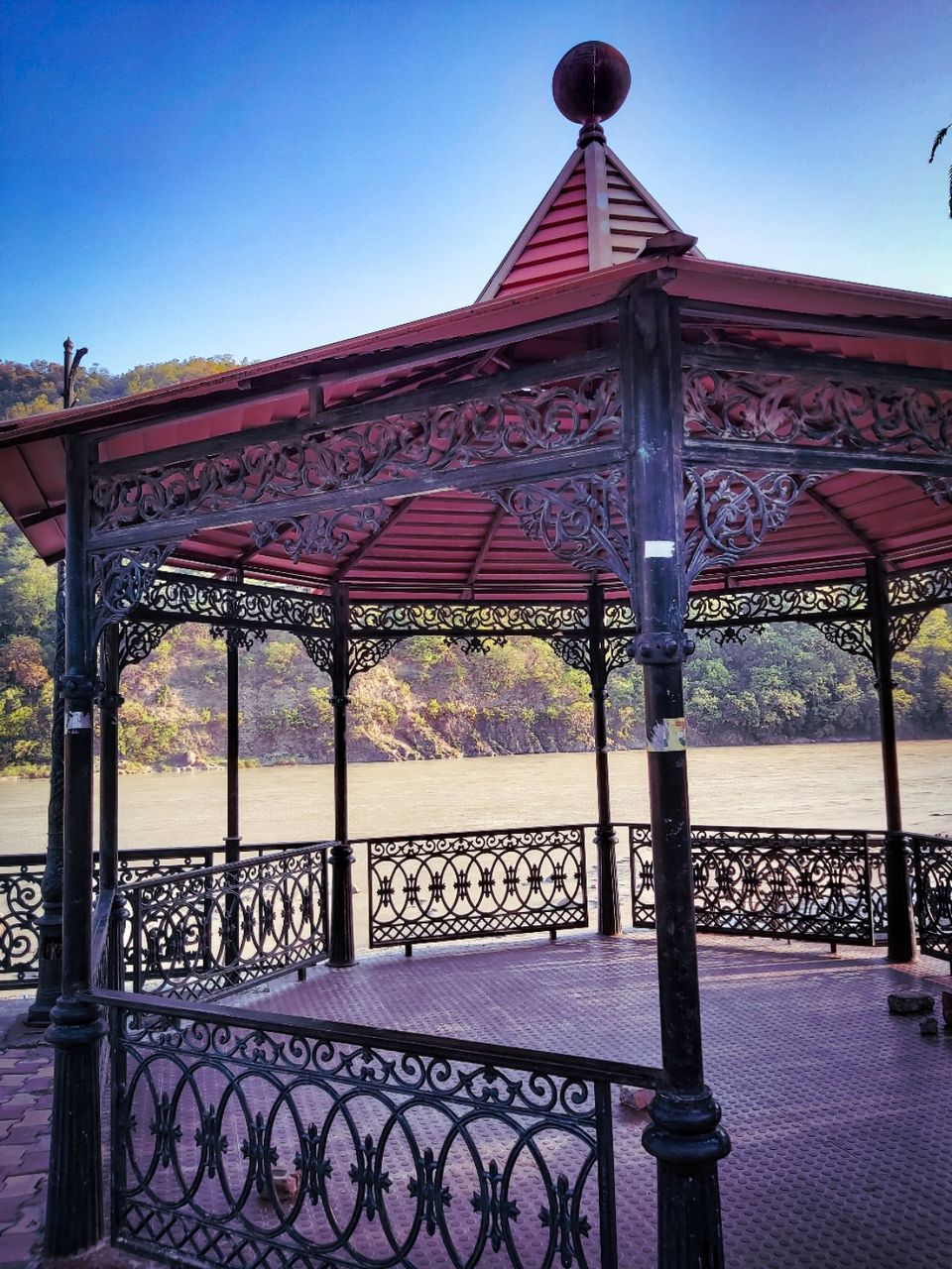 Photo of Ram Jhula, Ram Jhula, Swarg Ashram, Rishikesh, Uttarakhand, India by Mrigakshi Chetia