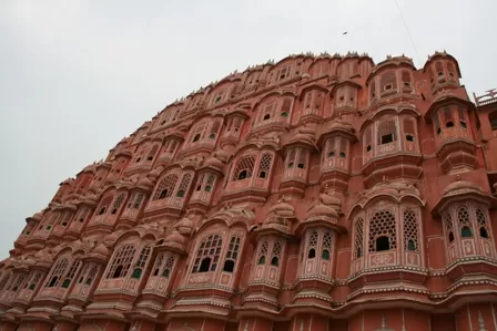 Photo of Hawa Mahal, Jaipur, Rajasthan, India by Sunburnt Diary
