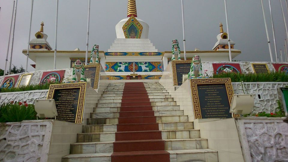 Photo of Visiting the shrines of fallen soldiers 7/8 by Avinash Yegyanarayanan