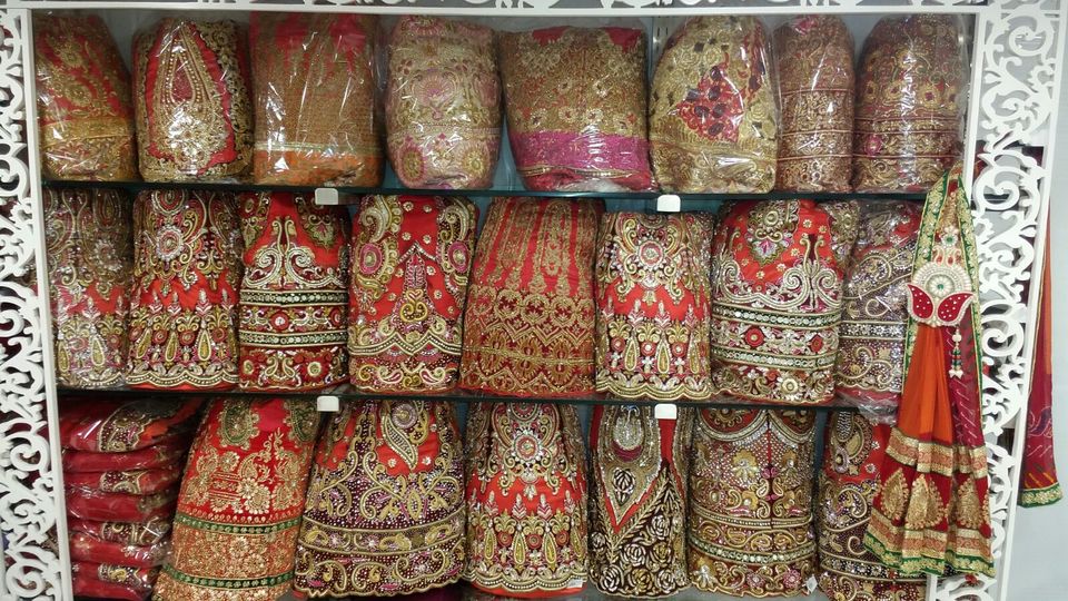 Photo of 6 Sub markets to check out when you're in Chandni Chowk 5/7 by pooja jain