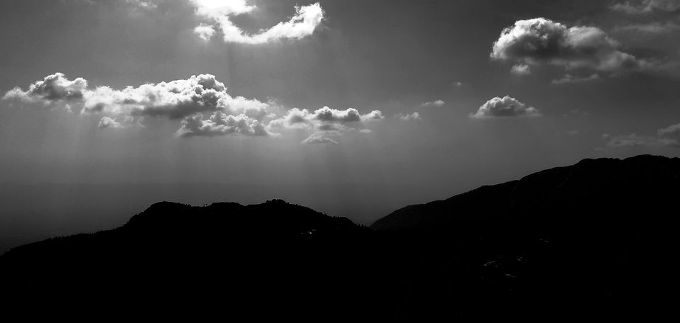 Photo of Mussoorie- Nom Nom Nair and the Queen herself 4/5 by Girish Nair