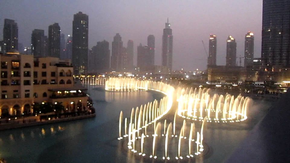 Photo of The Dubai Fountain - Dubai - United Arab Emirates by Panchami Bekal
