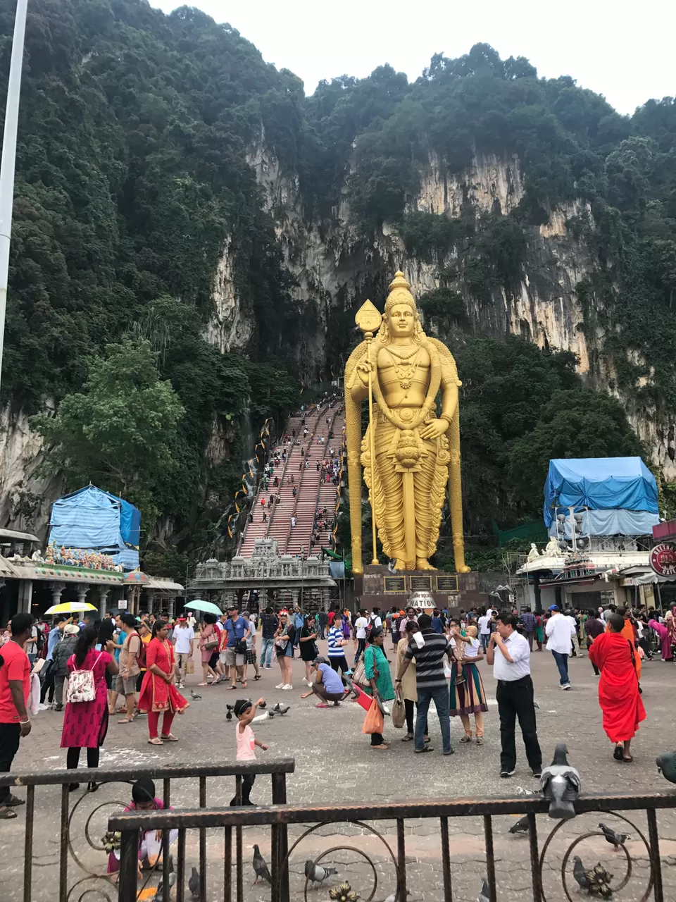Photo of Batu Caves Kuala Lumpur Metropolitan Area Selangor Malaysia by Srikanth Iyer