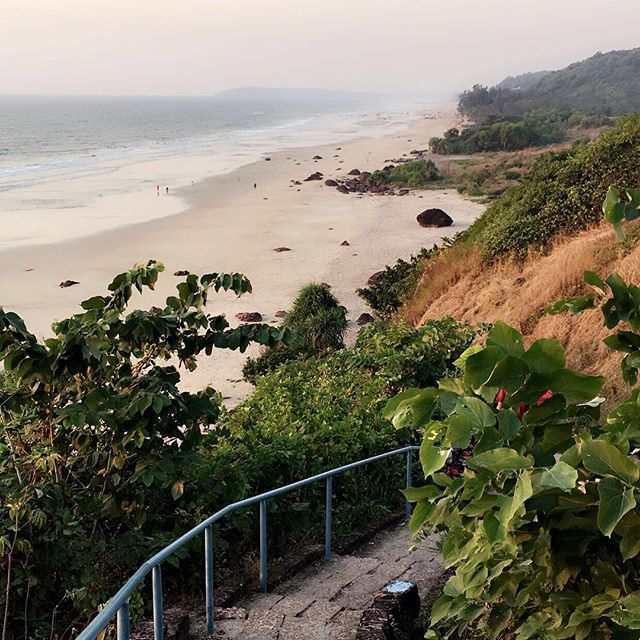 Photo of Unspoilt beaches of Ratnagiri 5/10 by Sanskriti Ramtek