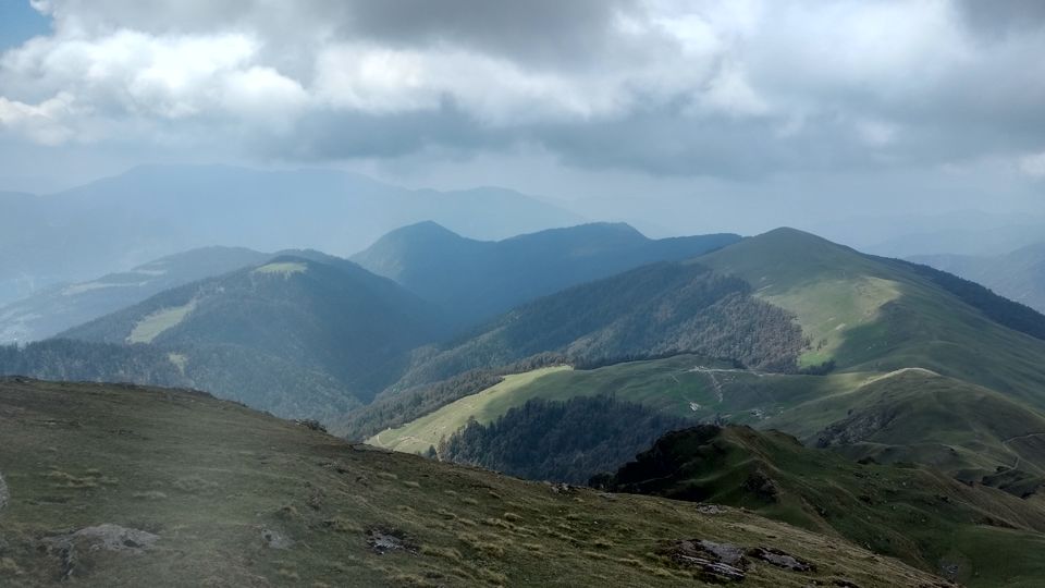 Photo of ROOPKUND - The Mysterious Lake and a Mesmerizing Trek by Aman Sharma