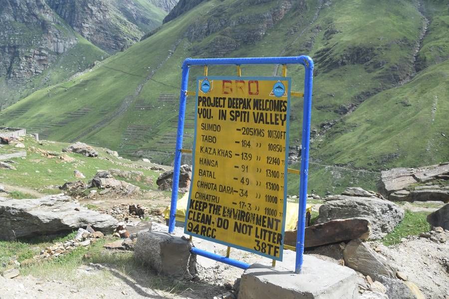 Photo of Trekking to the mysterious Moon Lake - Some Essential Dos and Don'ts 1/8 by anshul akhoury