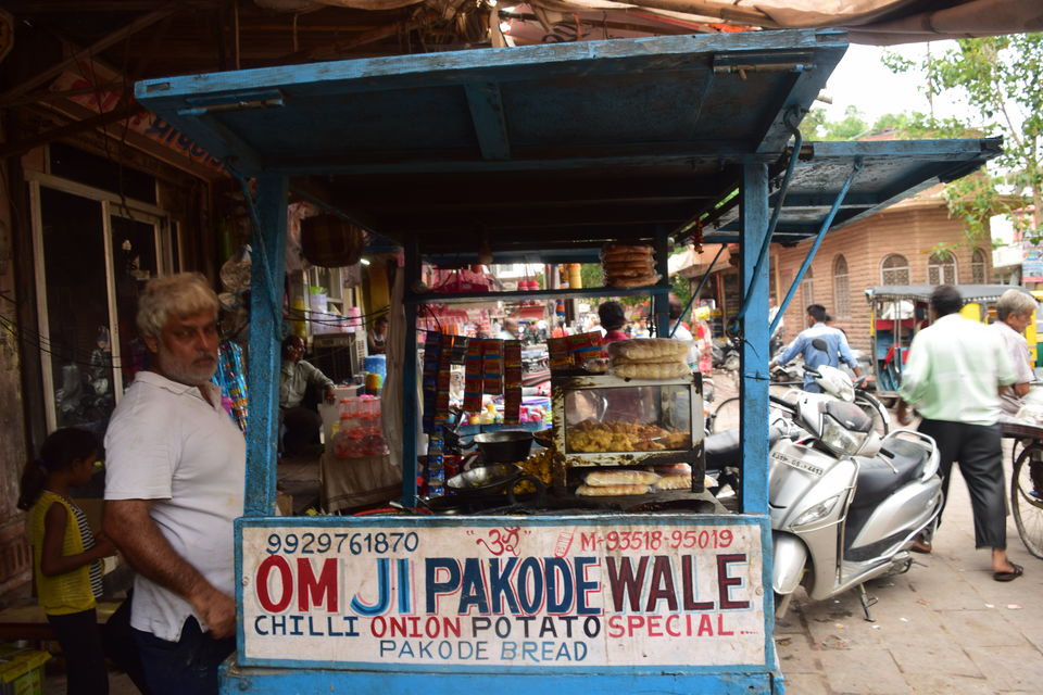 Photo of Mouth-Watering Dishes From The Streets Of Jodhpur That You Must Try 3/6 by anshul akhoury