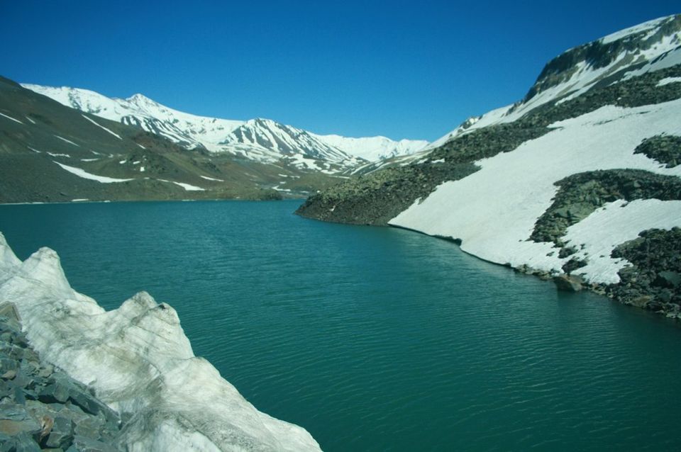 Photo of Suraj Tal, Himachal Pradesh by anshul akhoury