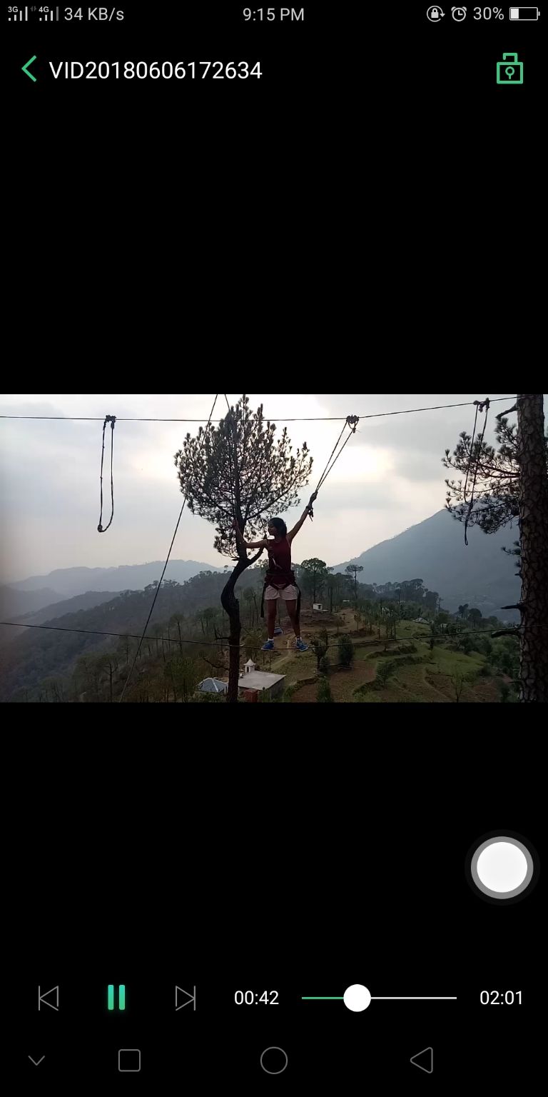Photo of Salli Valley : In between the hills of Dharamshala by Jyoti Porwal (freaky adrift traveler)