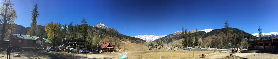Photo of Manali : "No matter how tall the mountain is, it cannot block the sun." by Saurabh Shukla