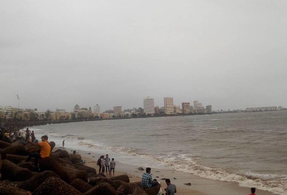 Photo of Every day Mumbai 3/5 by Nibedita Saha