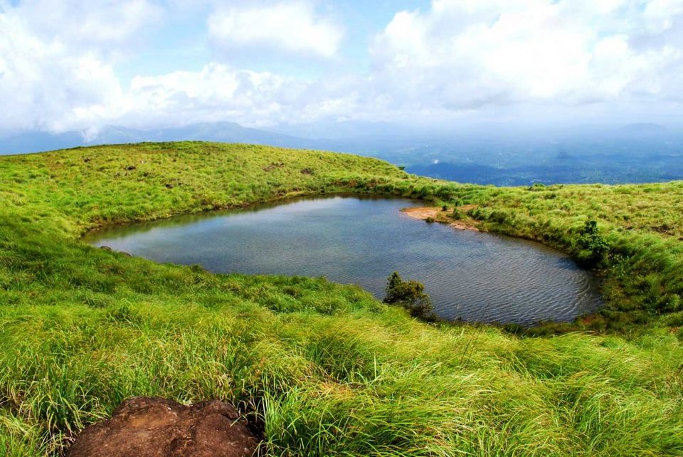 Photo of Take your Valentine for a Romantic Escapade in Kerala’s Most Compelling Honeymoon Destinations 3/8 by Holiday mango travel