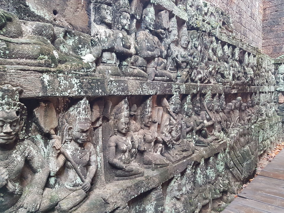 Photo of Angkor Wat, Krong Siem Reap, Cambodia by BISWAJIT SAHA