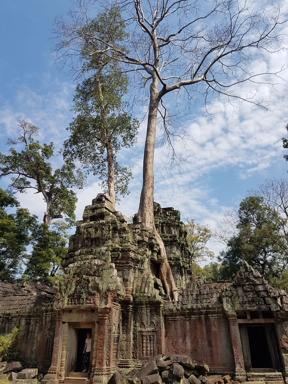 Photo of Angkor Wat, Krong Siem Reap, Cambodia by BISWAJIT SAHA
