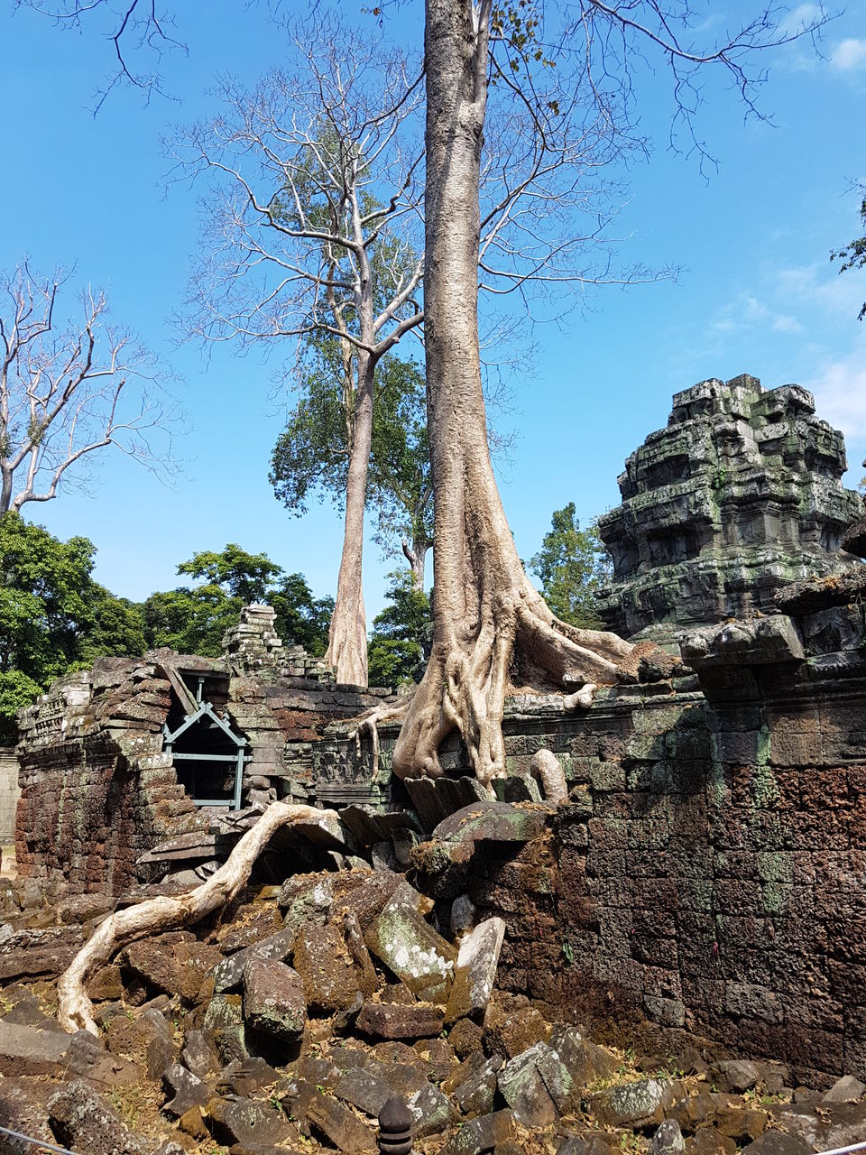 Photo of Angkor Wat, Krong Siem Reap, Cambodia by BISWAJIT SAHA