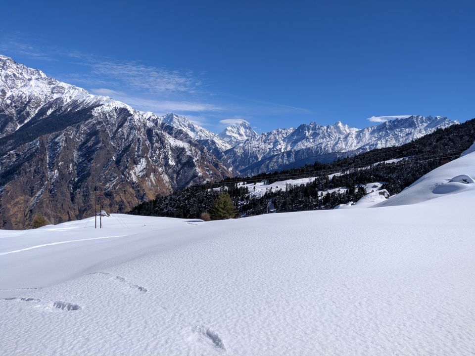 Photo of Auli Laga Joshimath, Uttarakhand, India by Apurva Jain