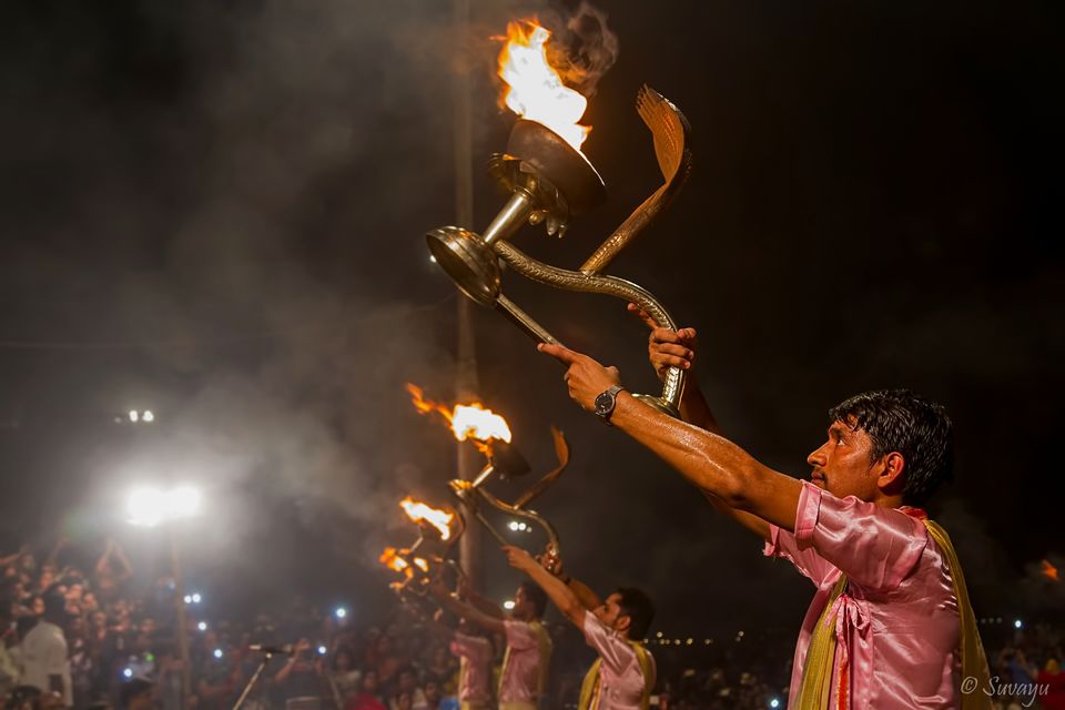 Photo of Ganga Aarti in Varanasi by Suvayu