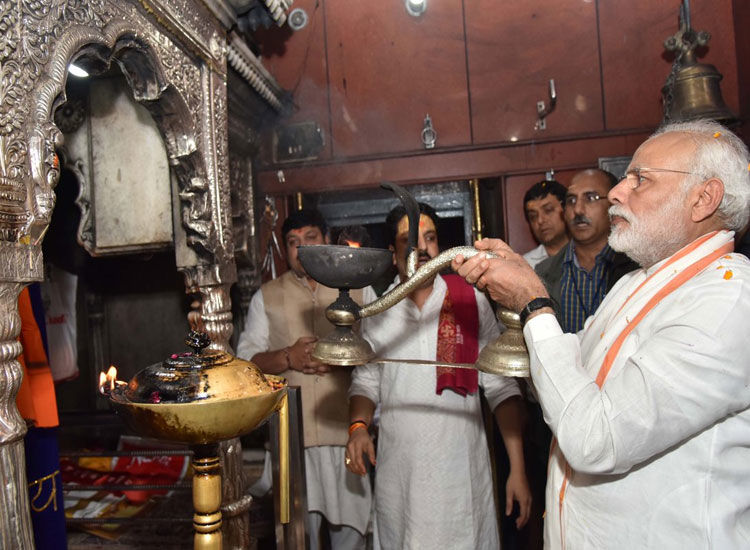 Photo of India's Famous Temples Visited by PM Modi 4/4 by Vishal Chauhan